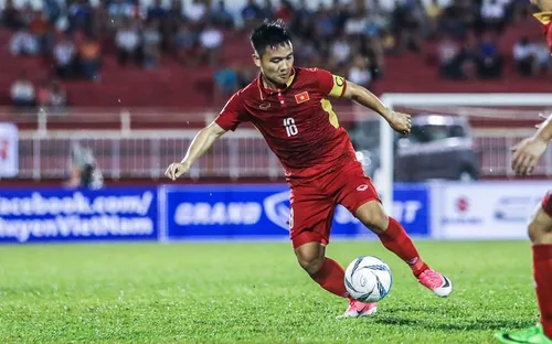 AFF Cup 2018: HLV Park Hang Seo tiết lộ lí do loại Đinh Thanh Trung