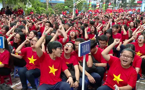 TP.HCM: NHIỀU HOẠT ĐỘNG ỦNG HỘ ĐỘI TUYỂN VIỆT NAM