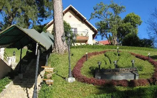 "Cháy phòng" dịp Tết dương lịch, khách sạn Đà Lạt tăng giá 30-50%