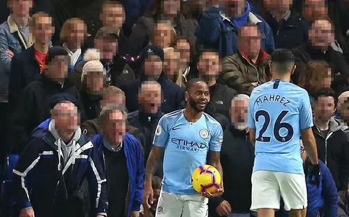 Raheem Sterling bị kỳ thị chủng tộc trong trận Chelsea Manchester City?