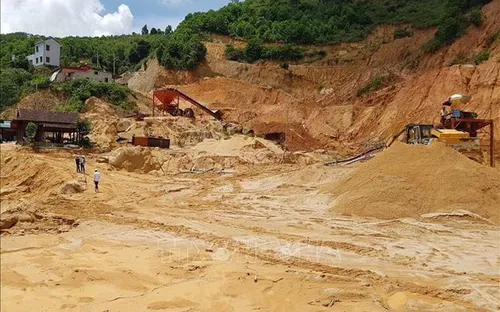 Lâm Đồng thu hồi 3 giấy phép khai thác cát trên sông Đồng Nai