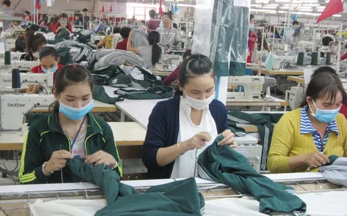 Doanh nghiệp vất vả tìm và giữ người lao động trong dịp Tết