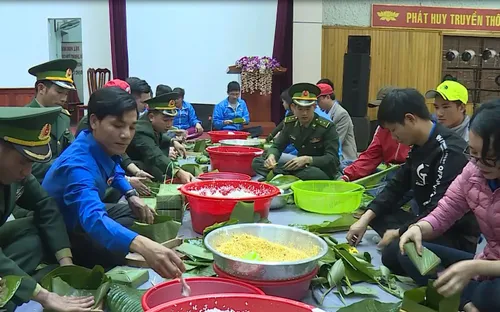 Quảng Bình: 1000 bánh chưng dành cho người nghèo