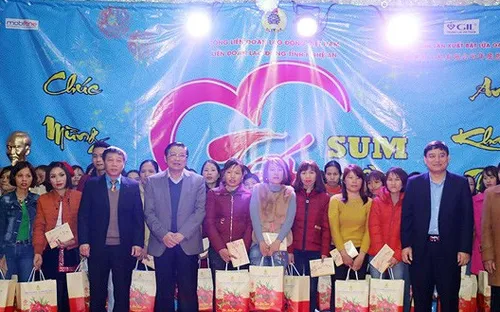 Lãnh đạo Đảng thăm, chúc Tết các hộ chính sách tại các tỉnh thành