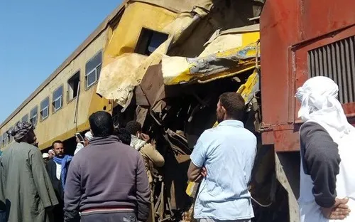 Tai nạn tàu hỏa ở Ai Cập khiến ít nhất 25 người thương vong