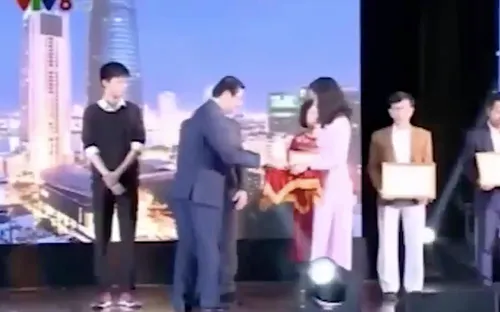 Nhiều hoạt động thăm hỏi, tặng quà đối tượng chính sách nhân dịp Tết