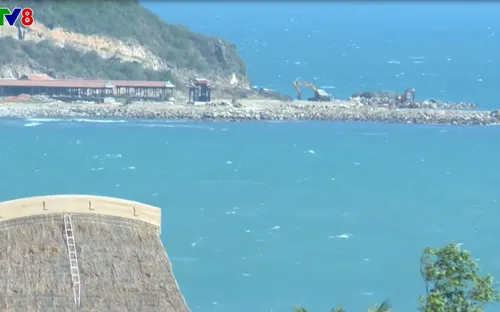 Nhìn thẳng: "Hủy hoại Vịnh Nha Trang do lấn biển - Lỗi tại ai?" (18h40 Chủ Nhật, 18/3 trên VTV8)