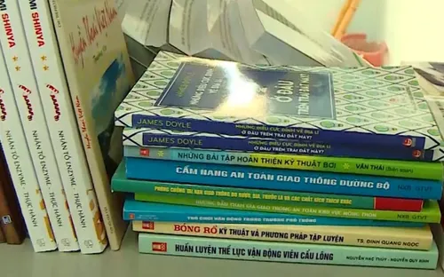Tủ sách Đinh Hữu Dư cho học sinh miền núi tỉnh Bình Định