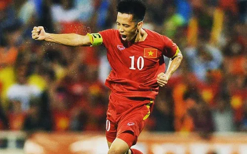Foxsports Asia ngợi ca Văn Quyết là 1 trong 5 cầu thủ không thể thiếu tại AFF Cup 2018
