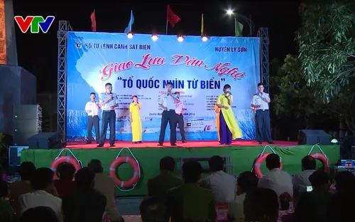 Quảng Ngãi: Chương trình giao lưu nghệ thuật "Tổ quốc nhìn từ biển"