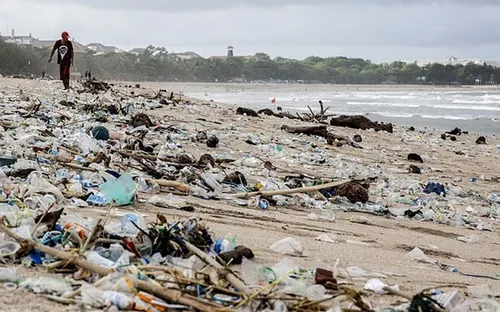 Ô nhiễm biển do rác thải nhựa tại Indonesia