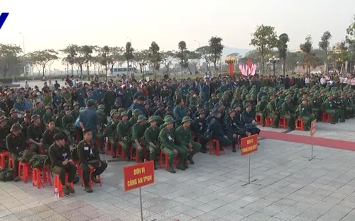 Lễ giao nhận quân trang nghiêm, chu đáo và khí thế tại các tỉnh miền Trung