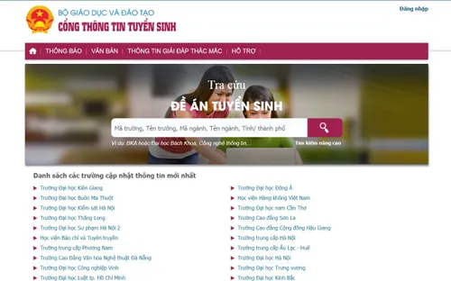 Khuyến cáo thí sinh cập nhật thông tin tuyển sinh đại học, cao đẳng từ các trang tin chính thức