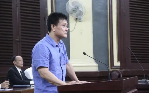 Tuyên phạt 12 năm tù đối với cán bộ hải quan nhận hối lộ hơn 500 triệu đồng