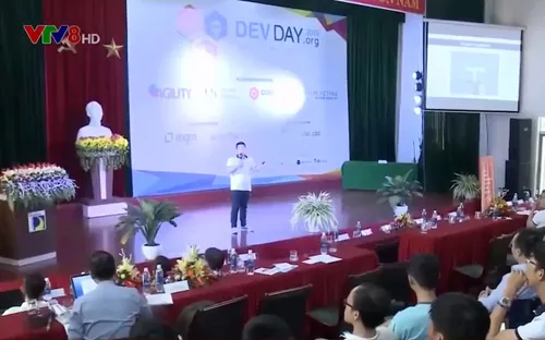 Ngày hội lập trình viên Devday 2018 - Cầu nối giữa đào tạo và việc làm