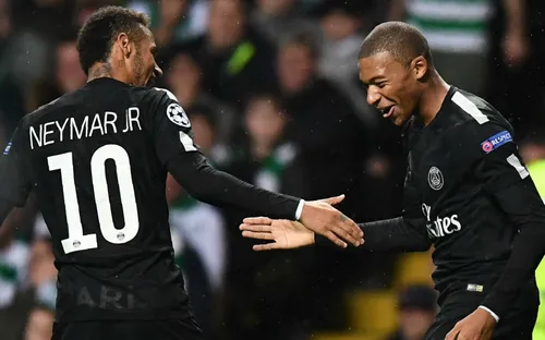 Hấp dẫn cuộc đua Chiếc giày vàng châu Âu