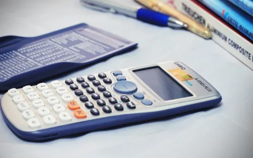 Kỳ thi Trung học phổ thông quốc gia 2018: Các loại máy tính bỏ túi được đem vào phòng thi