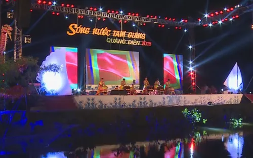 Khai mạc Lễ hội Sóng nước Tam Giang