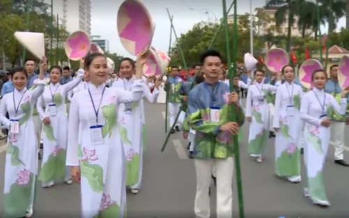 Festival Huế 2018: Lễ hội đường phố "Sắc màu văn hóa"