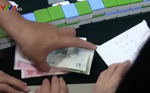 Khánh Hòa: Bắt quả tang 11 người Trung Quốc đánh bạc
