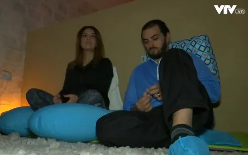 Hang động muối ở Jordan thu hút du khách