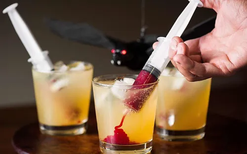 Vocktail - Ly cocktail ảo đánh lừa người uống