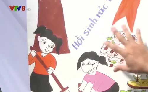 Người trẻ tái chế rác thải