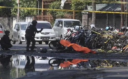 Indonesia: Số thương vong tăng trong các vụ đánh bom nhà thờ