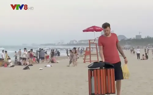 Câu chuyện ý thức trên bãi biển Đà Nẵng