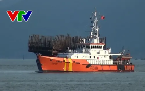 49 thuyền viên tàu cá Quảng Nam vào bờ an toàn sau gần 1 tuần lênh đênh trên biển