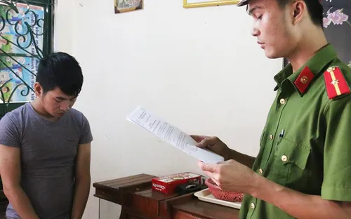 Đà Nẵng: Tạm giữ đối tượng lừa đảo mua ô tô thanh lý của... Bộ Công an