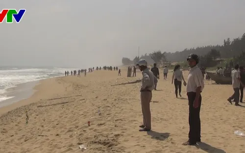 Quảng Ngãi: Đuối nước khi tắm biển, hai học sinh tử vong