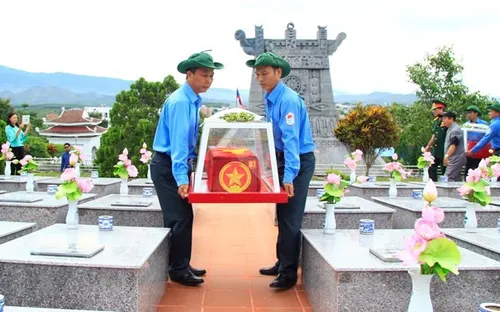 Kon Tum: Truy điệu, an táng hài cốt liệt sĩ hy sinh tại Lào và Campuchia