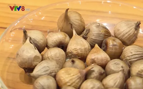 Độc đáo với những món ăn từ tỏi đen