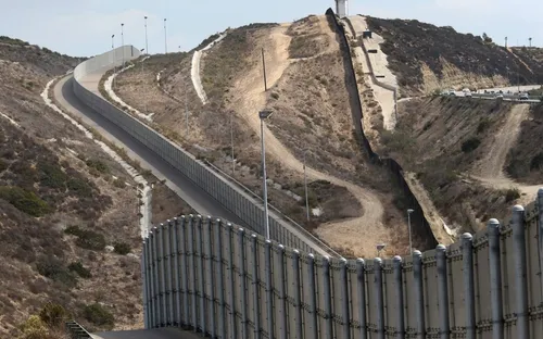 Mexico quyết không trả tiền cho bức tường biên giới với Mỹ