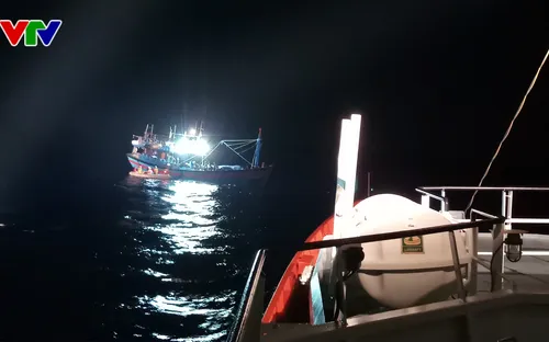 Cứu sống thuyền viên tàu QNg 98217 TS bị bệnh nguy kịch ở vùng biển Hoàng Sa