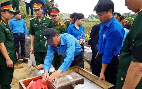 Hà Tĩnh: Truy điệu và an táng 12 hài cốt chuyên gia, quân tình nguyện hi sinh tại Lào