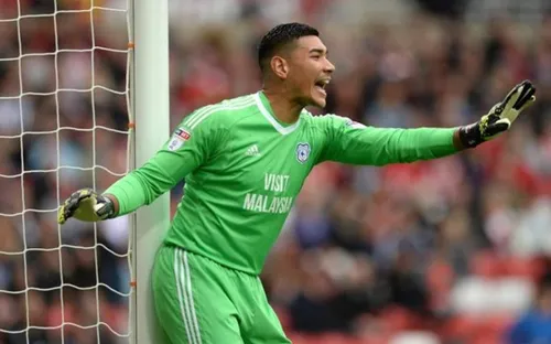 Đông Nam Á có cầu thủ đầu tiên thi đấu tại Ngoại hạng Anh?