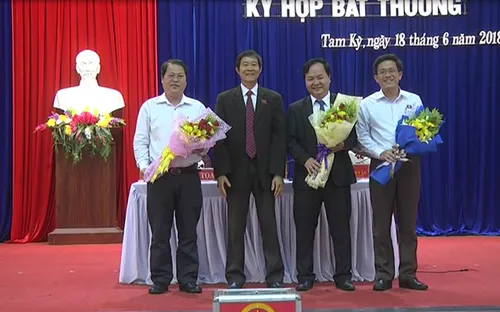 HĐND thành phố Tam Kỳ khóa 11 họp bất thường bầu Chủ tịch UBND thành phố