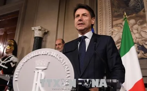 Ông Giuseppe Conte tuyên thệ nhậm chức Thủ tướng Italy