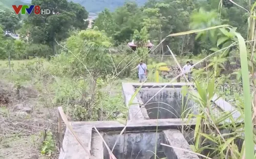 Người dân vùng cao tỉnh Thừa Thiên Huế sử dụng nước suối cho sinh hoạt