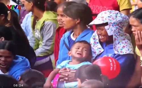 Cắt tóc miễn phí cho người nghèo