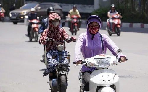 Nắng gắt vẫn bao trùm Trung Bộ