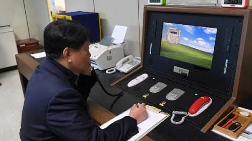 Hàn Quốc và Triều Tiên mở lại kênh liên lạc hàng hải