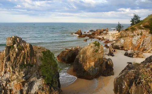 Quảng Bình: Bãi Đá Nhảy khoác lên "bộ áo mới"