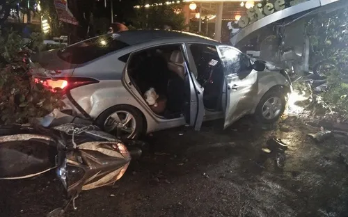 Xử lý nghiêm vụ xe ô tô lao vào quán cà phê đâm chết 2 người ở Đắk Nông