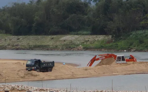 Chậm khắc phục hậu quả sạt lở - Cử tri Bình Định mong muốn cơ quan chức năng quyết liệt hơn