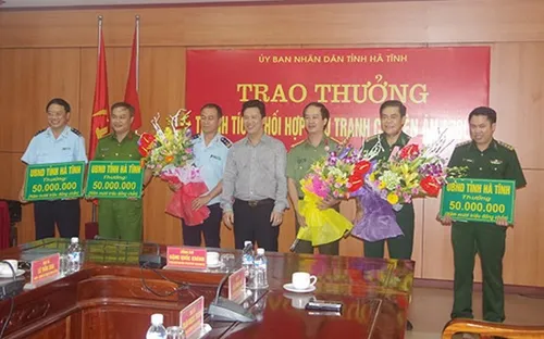 Hà Tĩnh khen thưởng ban chuyên án triệt phá đường dây ma túy lớn