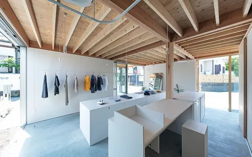 Ngôi nhà 2 tầng kết hợp nhà ở và cơ sở kinh doanh