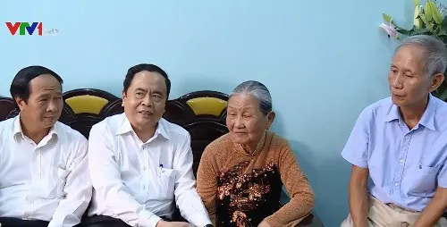Tri ân các gia đình có công tại Hải Phòng